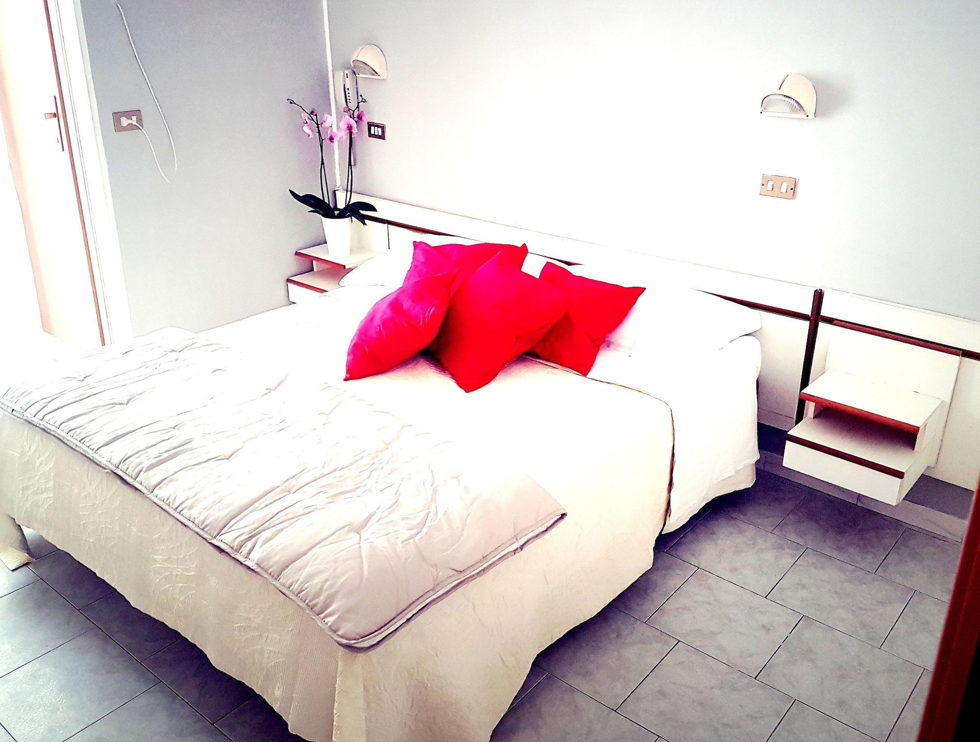 Hotel Giannella Rimini Ngoại thất bức ảnh